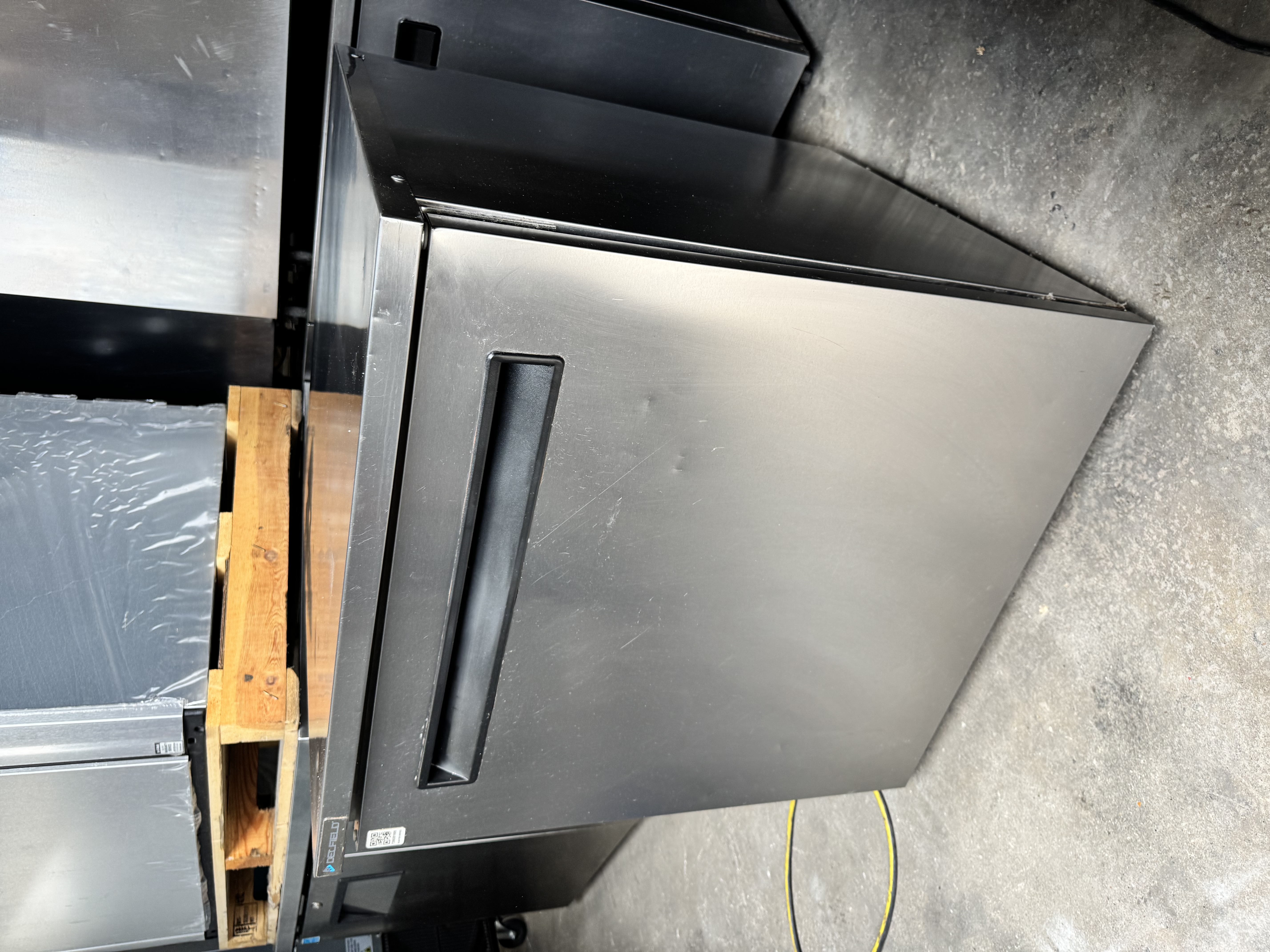 Delfield Commercial Undercounter Refrigerator / Prep Fridge – Model 406P-STAR2