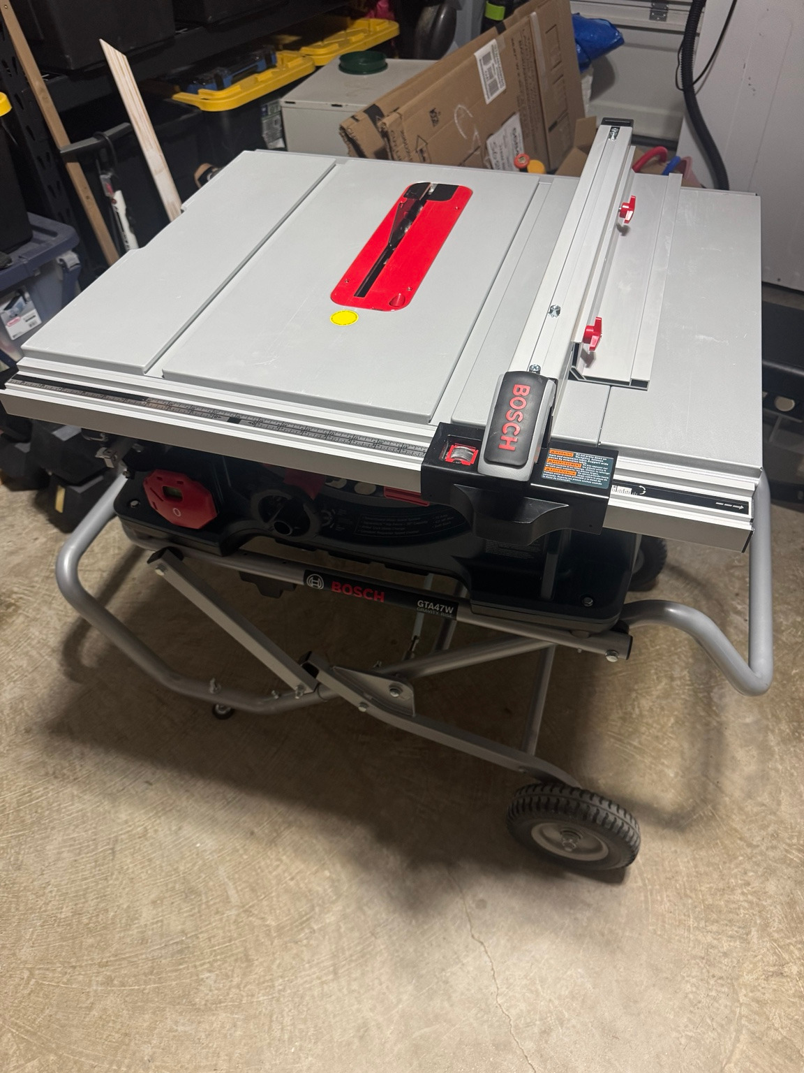 Bosch 10″ Table Saw with Rolling Stand